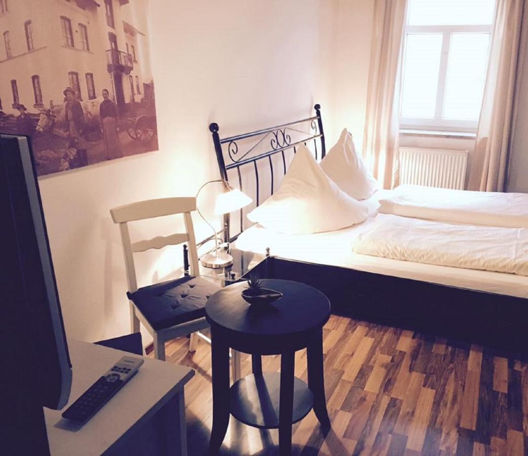 Dorfschaenke Deggendorf Hotel & Apartmenthaus & Biergarten, E-Bike-Verleih Kostenlos Exterior foto