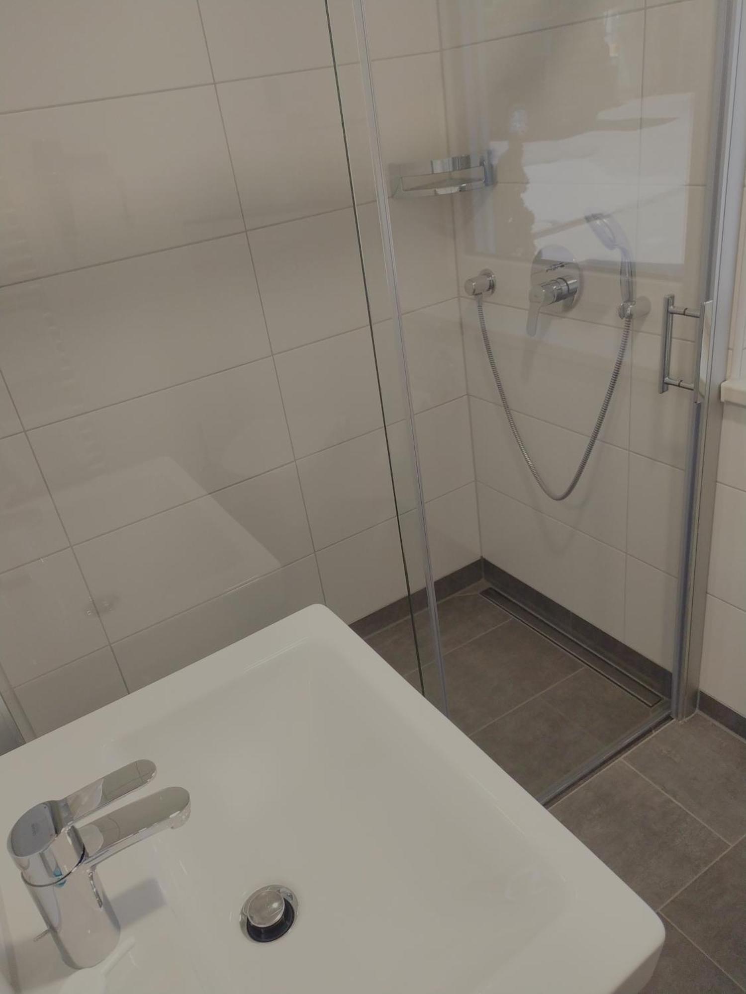 Dorfschaenke Deggendorf Hotel & Apartmenthaus & Biergarten, E-Bike-Verleih Kostenlos Quarto foto