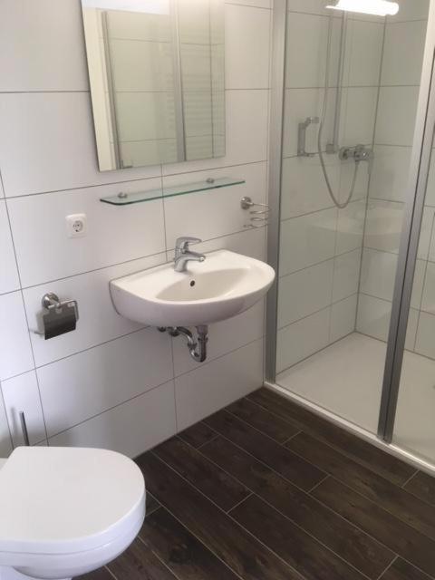 Dorfschaenke Deggendorf Hotel & Apartmenthaus & Biergarten, E-Bike-Verleih Kostenlos Quarto foto